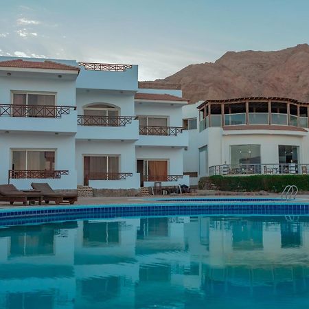 דהב New Sea Sun Hotel מראה חיצוני תמונה