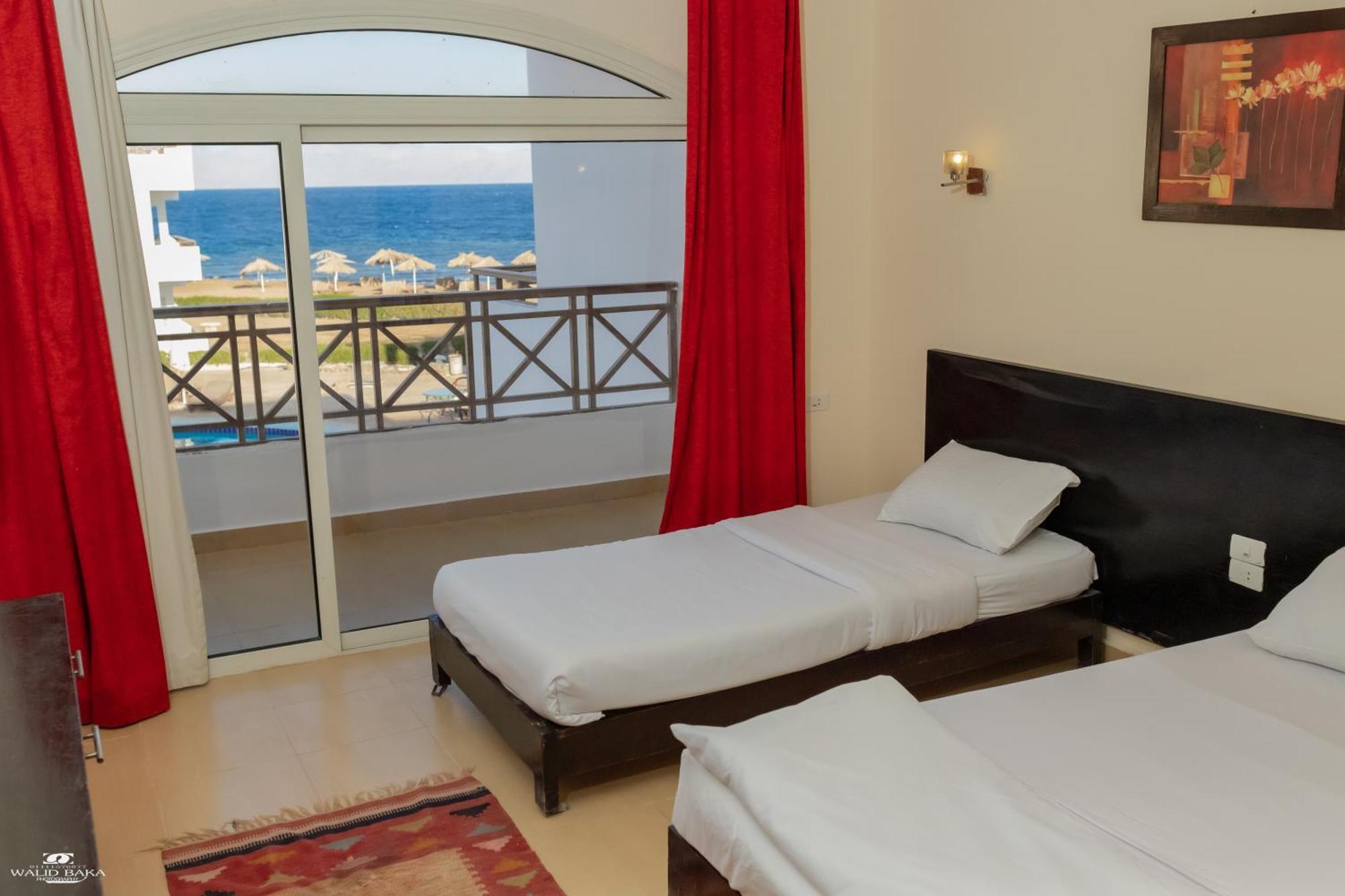דהב New Sea Sun Hotel מראה חיצוני תמונה
