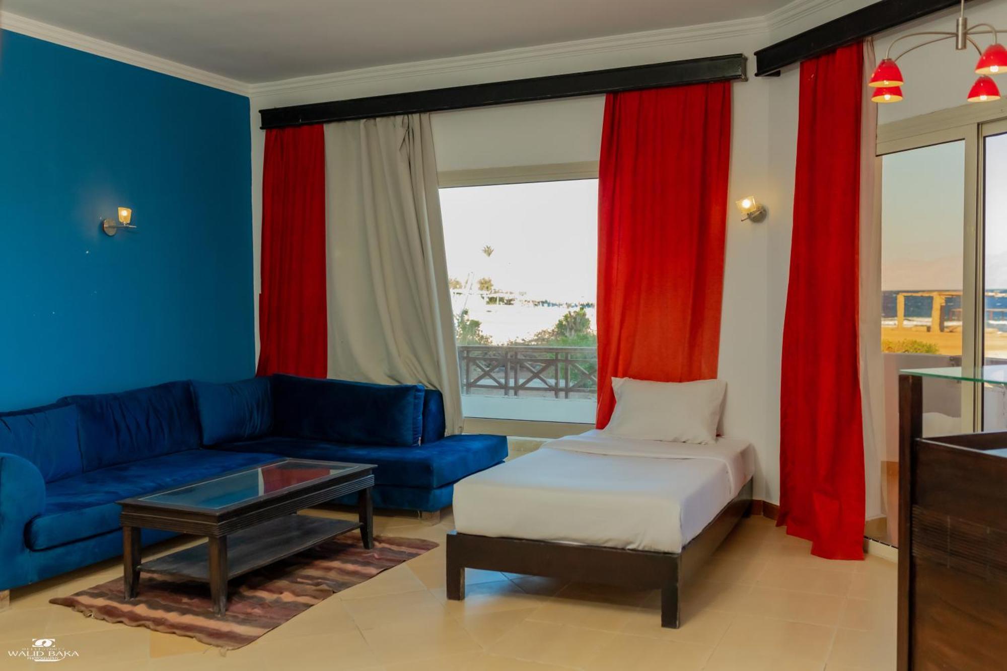 דהב New Sea Sun Hotel מראה חיצוני תמונה