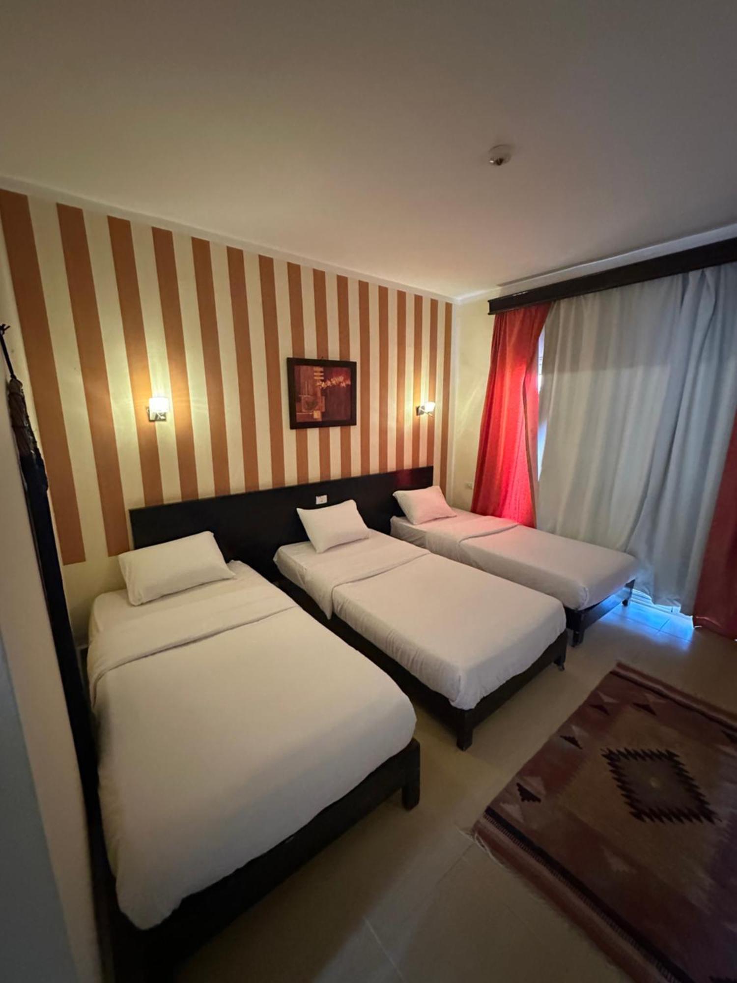 דהב New Sea Sun Hotel מראה חיצוני תמונה